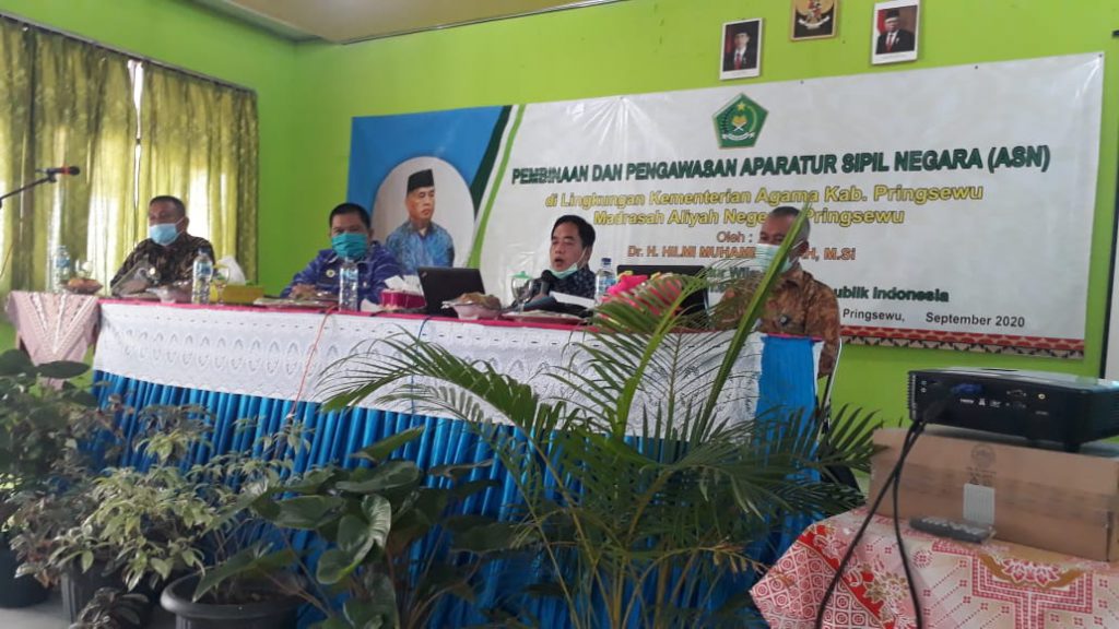 Inspektur Wilayah III Kemenag RI: KBM di MAN 1 Pringsewu Baik Inspektur Wilayah III Kemenag RI: KBM di MAN 1 Pringsewu Baik