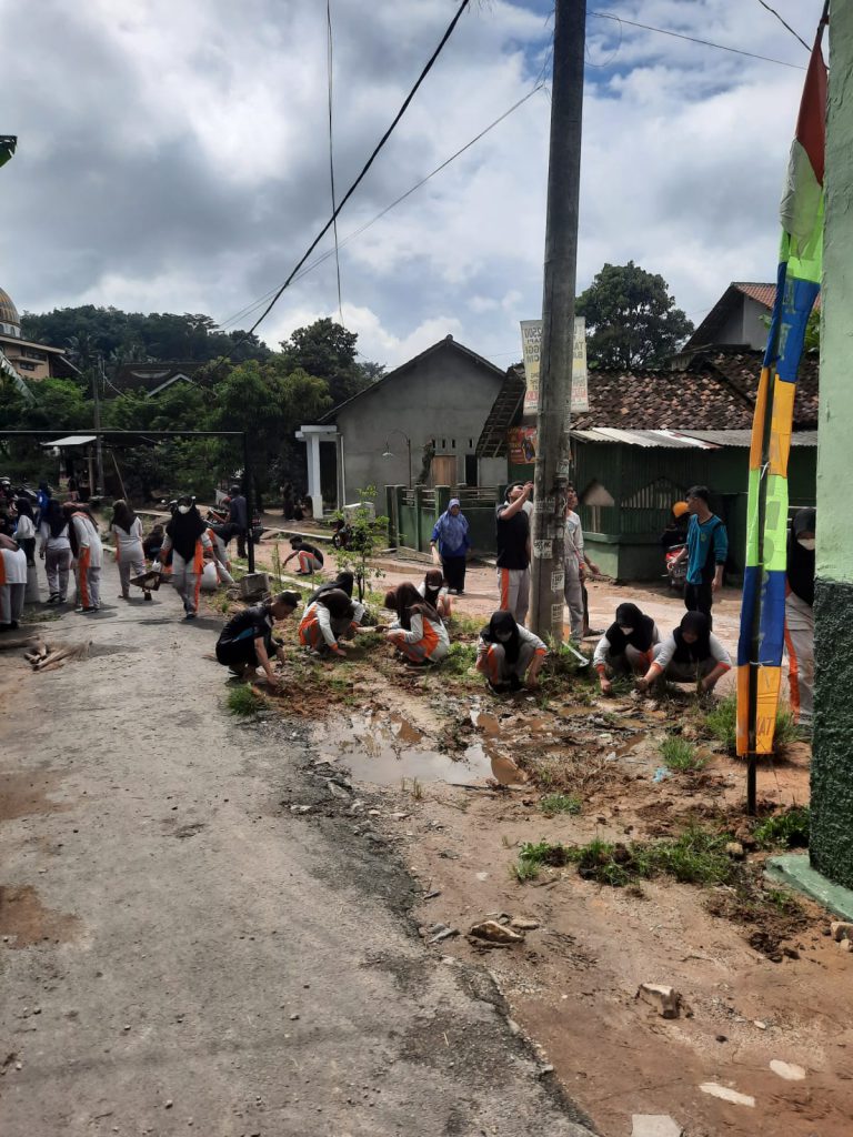 Cara Kampus MAN 1 Pringsewu Sehat Terbebas Covid-19 Cara Kampus MAN 1 Pringsewu Sehat Terbebas Covid-19