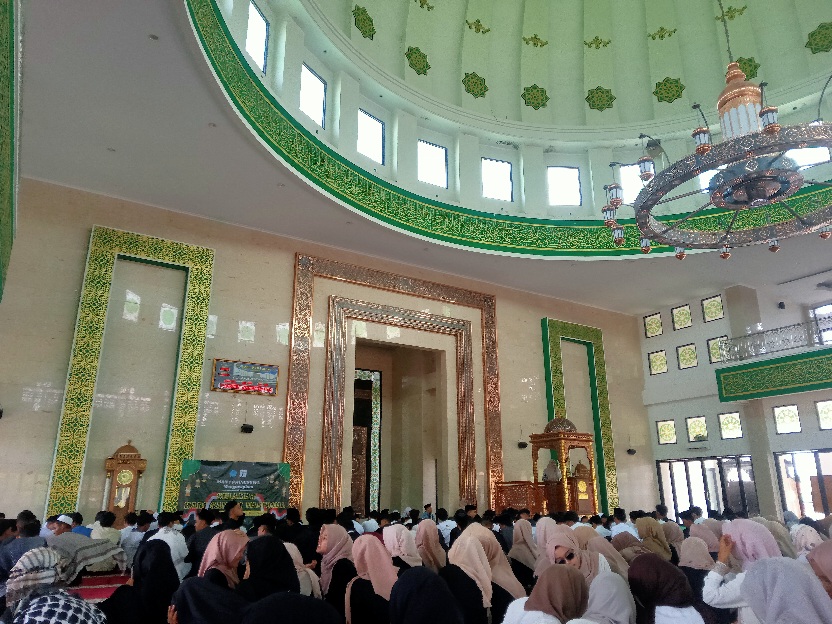 Hormati Orang Tua! Pesan Penting untuk Pelajar MAN 1 Pringsewu di Hari Santri 2024 Hormati Orang Tua! Pesan Penting untuk Pelajar MAN 1 Pringsewu di Hari Santri 2024
