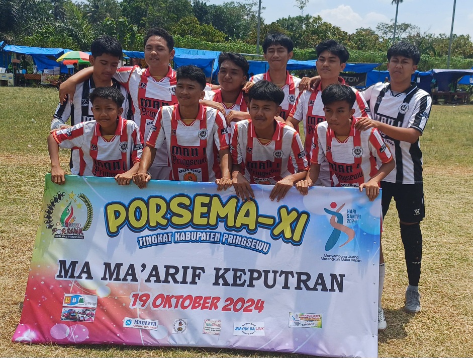 Unggul 4-2 di Final, Tim Futsal MAN 1 Pringsewu Juara Pertama Porsema Pringsewu 2024 Unggul 4-2 di Final, Tim Futsal MAN 1 Pringsewu Juara Pertama Porsema Pringsewu 2024