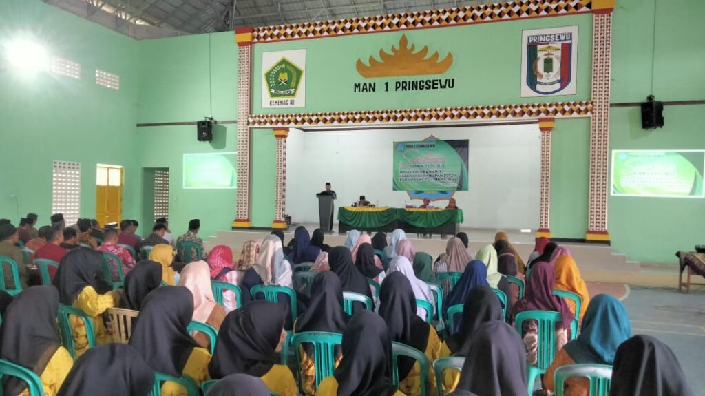 MAN 1 Pringsewu Gelar Sosialisasi Minat Studi Lanjut untuk Siswa Eligible MAN 1 Pringsewu Gelar Sosialisasi Minat Studi Lanjut untuk Siswa Eligible