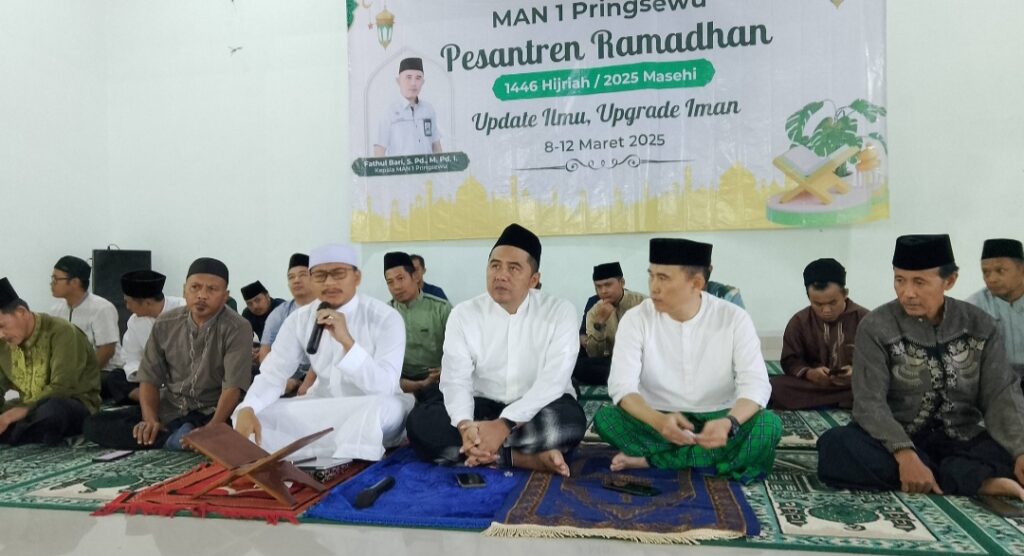 Update Ilmu, Upgrade Iman: Tema Pesantren Ramadhan 1446 H MAN 1 Pringsewu Update Ilmu, Upgrade Iman: Tema Pesantren Ramadhan 1446 H MAN 1 Pringsewu